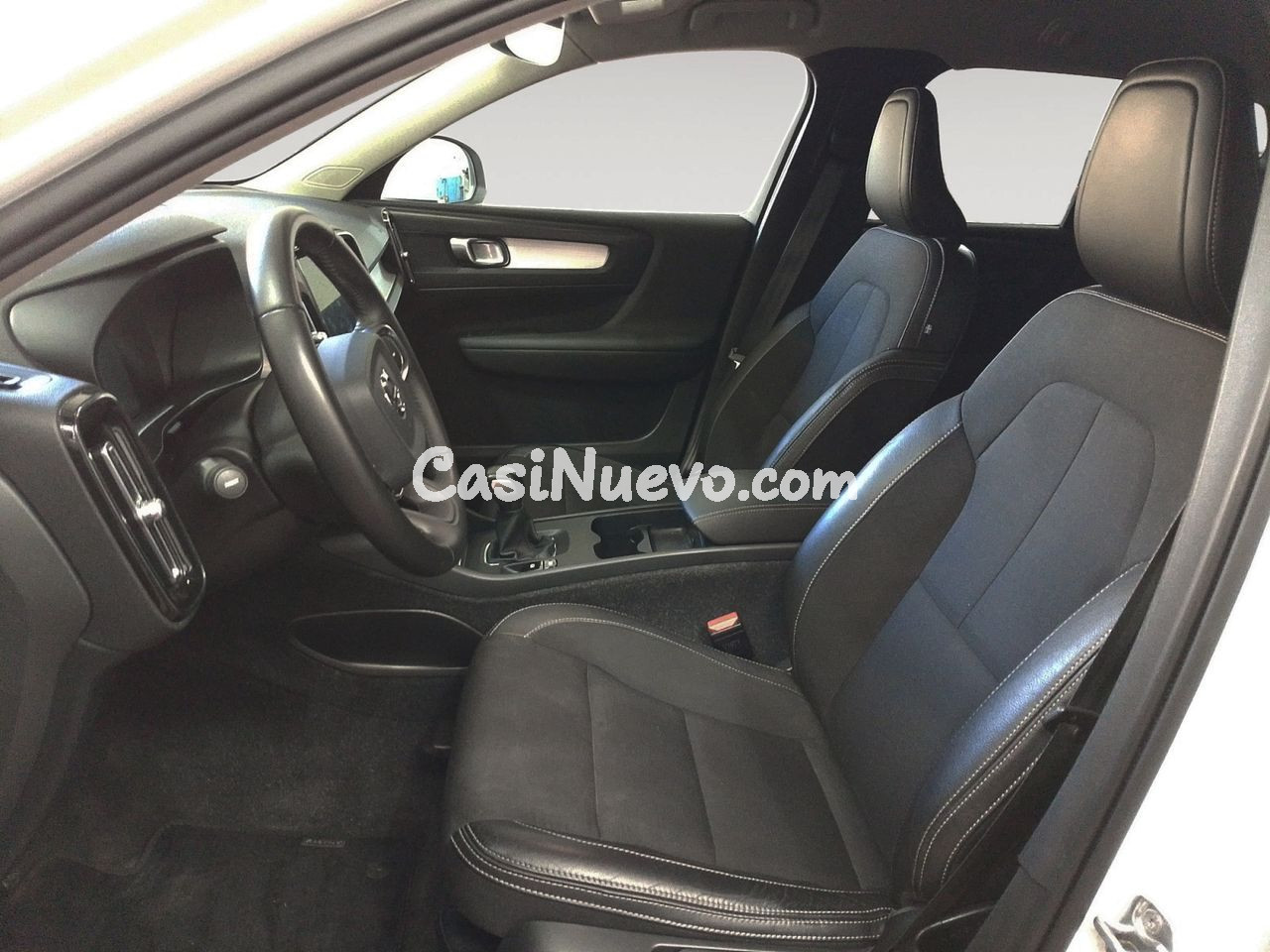 Volvo XC40 D3 Business Plus 2WD - foto 8