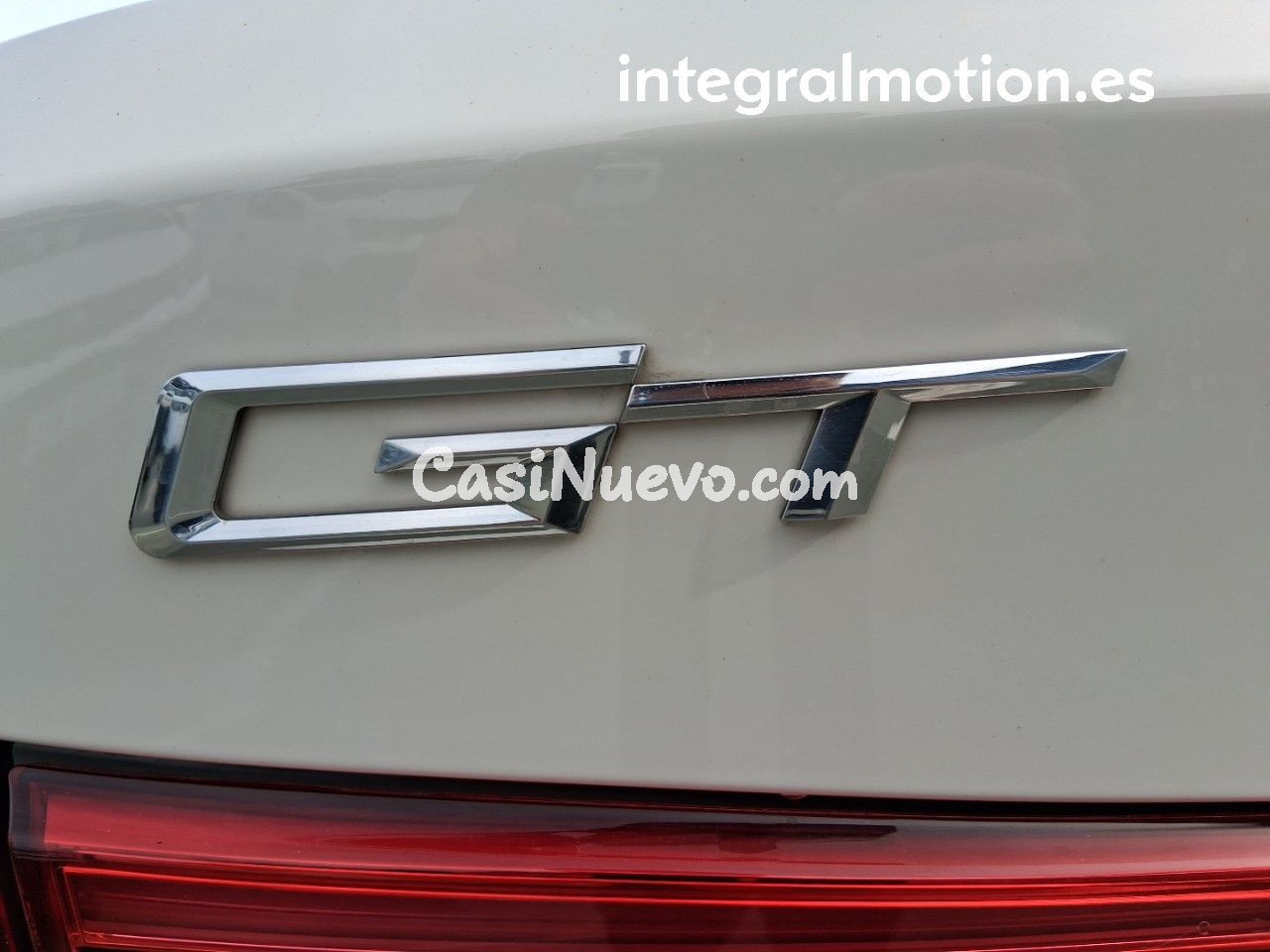 BMW Serie 3 318d - foto 34