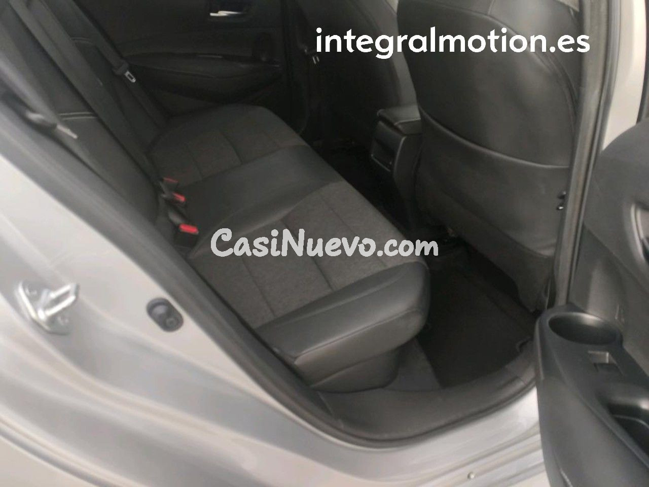 Toyota Corolla 1.8 125H STYLE E-CVT - foto 8