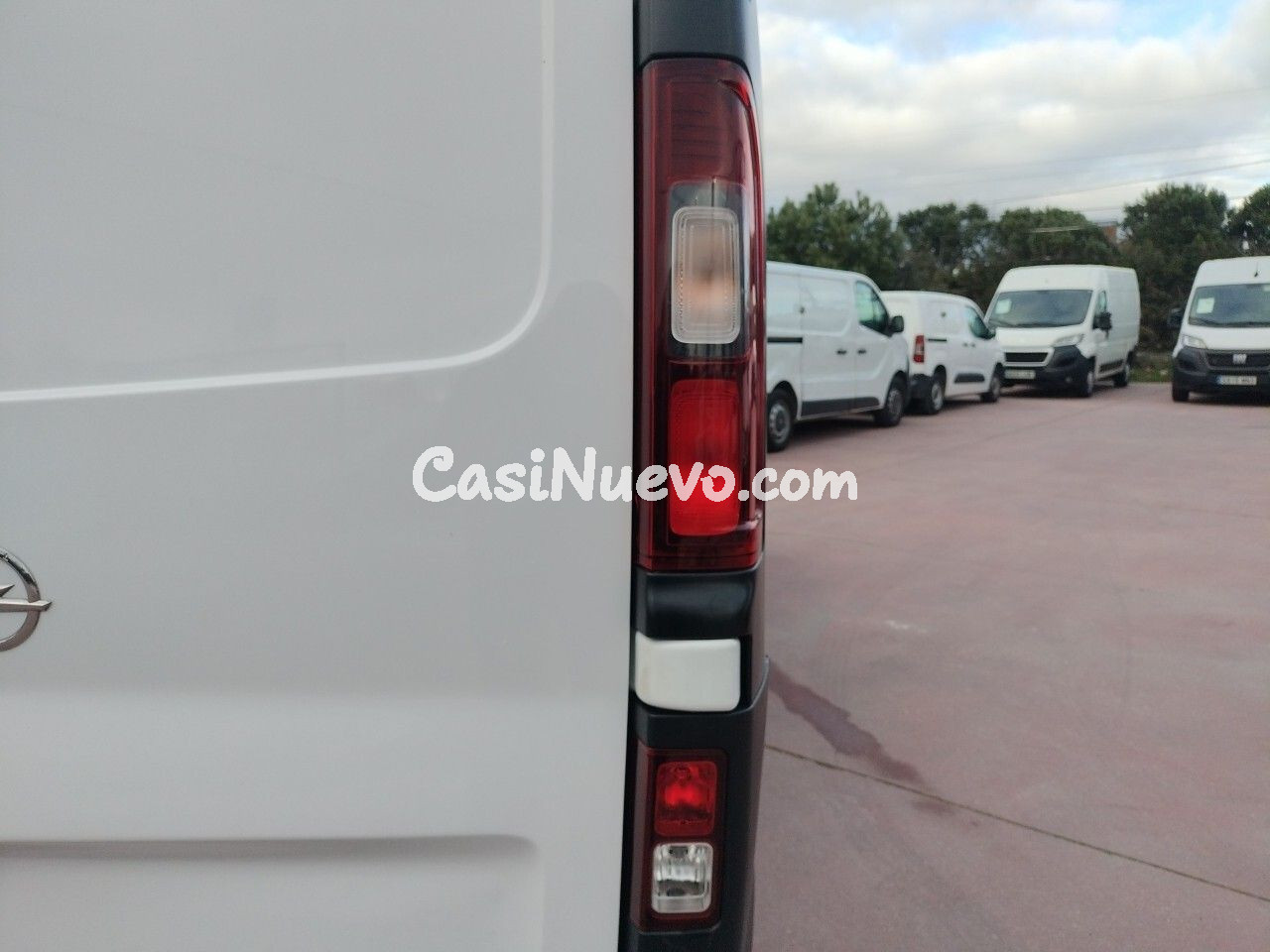 Opel Vivaro FURGON 1.6 CDTI 100 - foto 18