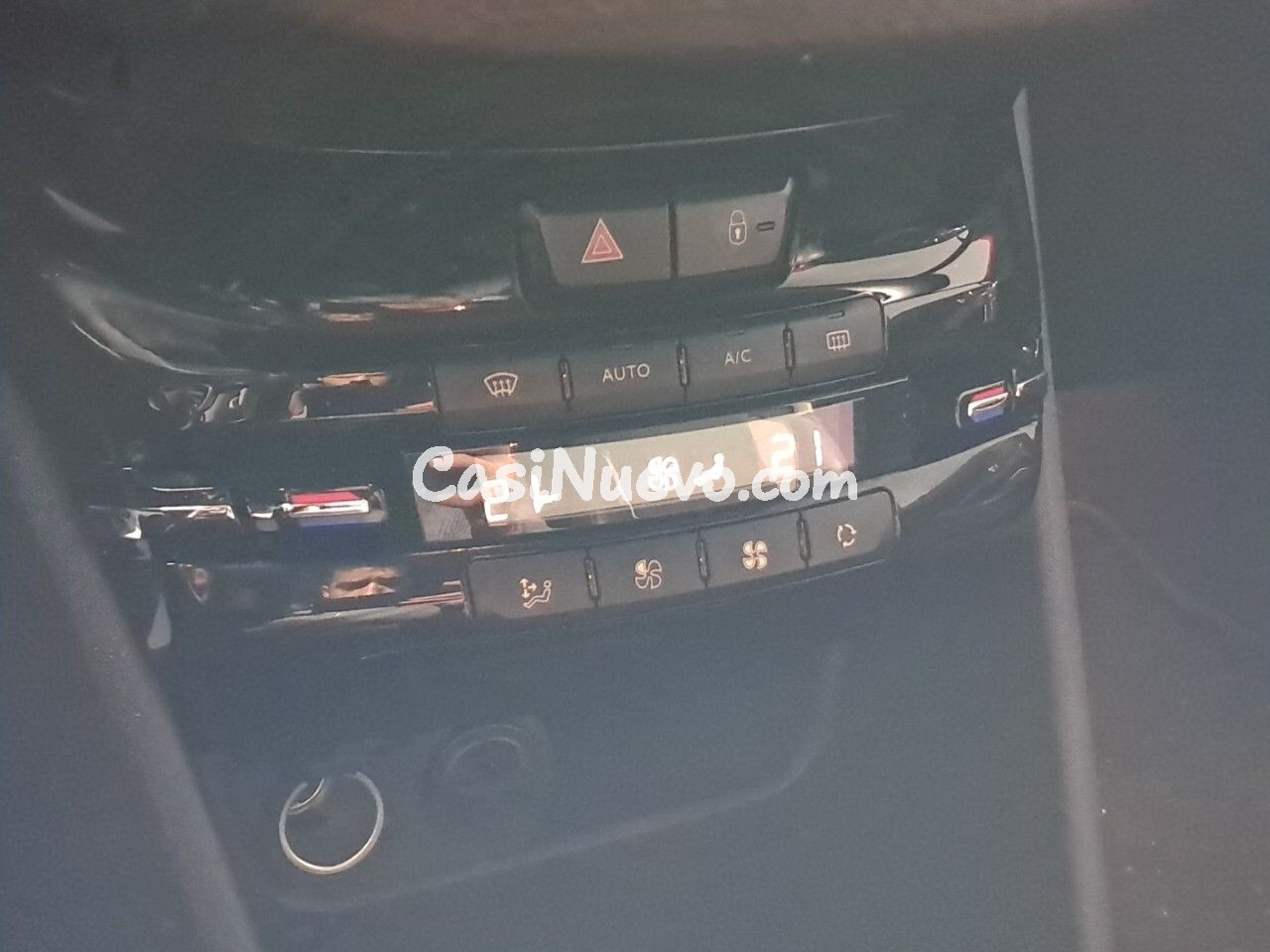 Peugeot 2008 Allure 1.6 BlueHDi 73KW (100CV) - foto 17