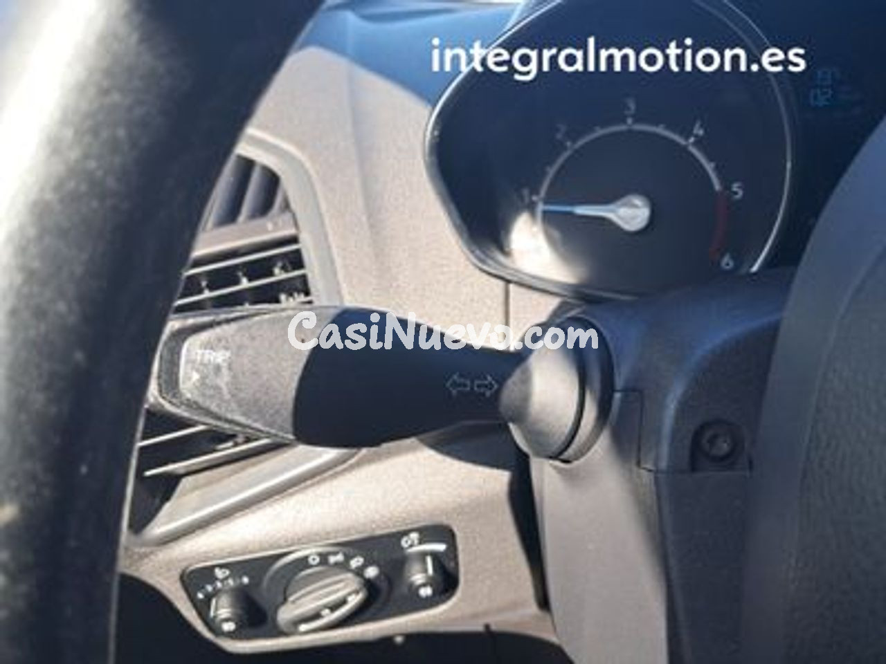 Ford Ecosport 1.5 TDCi 95cv Titanium - foto 13