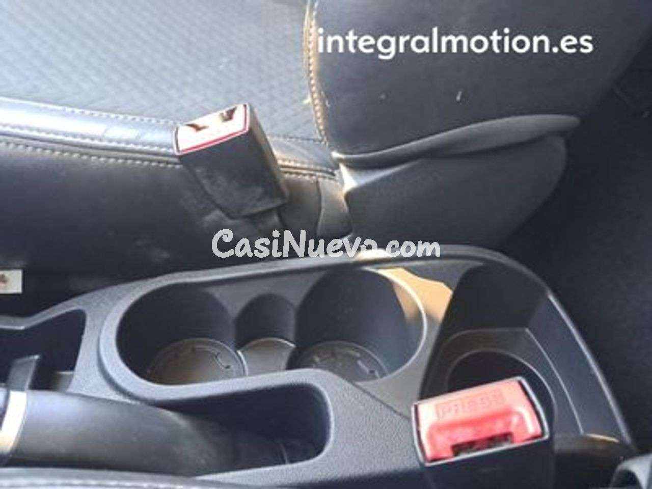 Ford Ecosport 1.5 TDCi 95cv Titanium - foto 21