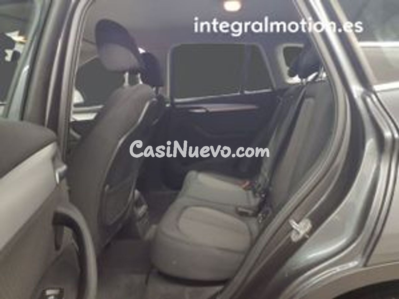 BMW X1 sDrive16d - foto 12