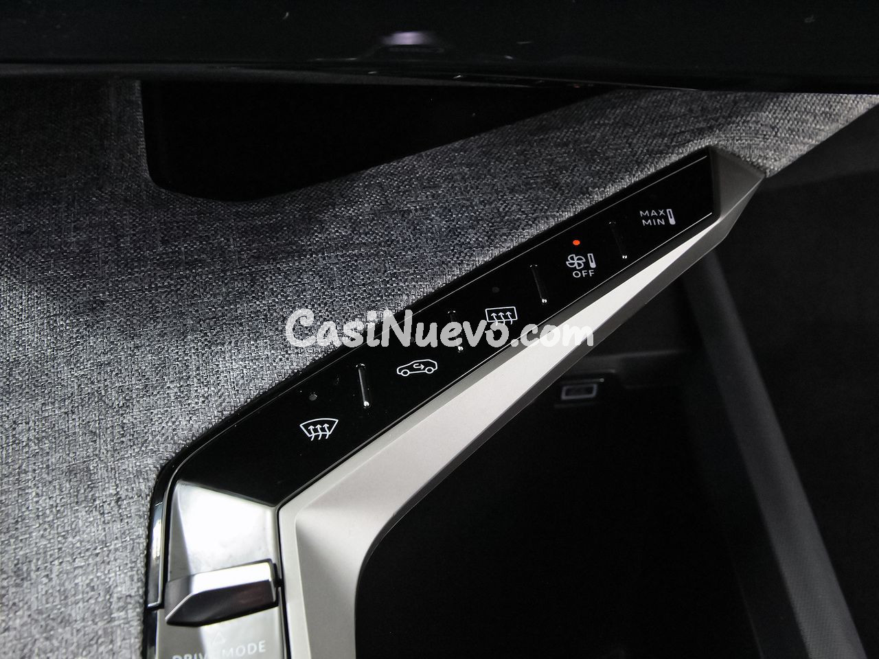 Peugeot 3008 Hybrid 1.2 100KW Allure eDCS6 - foto 32