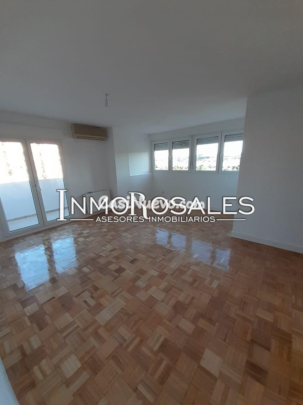 3 Dormitorios y 2 baños ASCENSOR Y VISTAS A MADRID CENTRO - foto 5