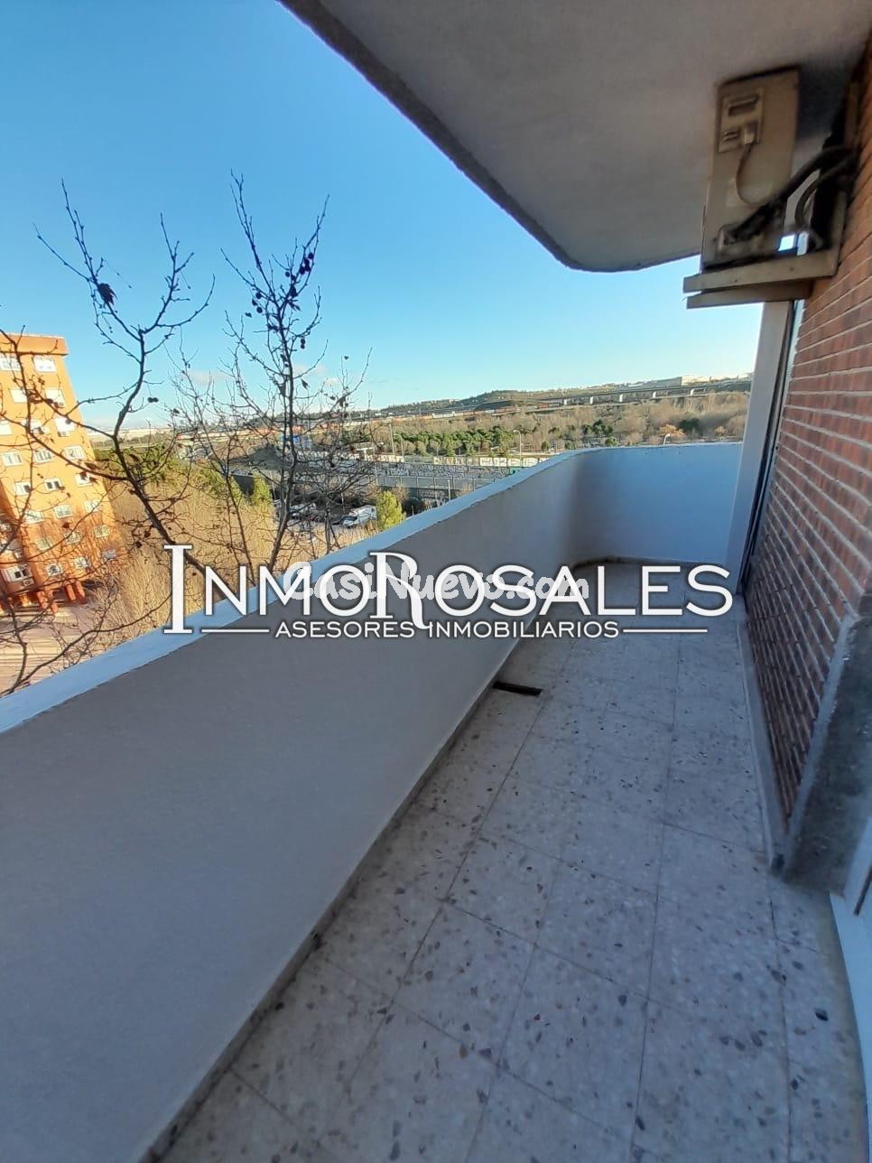3 Dormitorios y 2 baños ASCENSOR Y VISTAS A MADRID CENTRO - foto 6