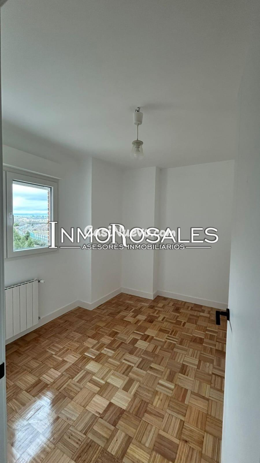 3 Dormitorios y 2 baños ASCENSOR Y VISTAS A MADRID CENTRO - foto 14