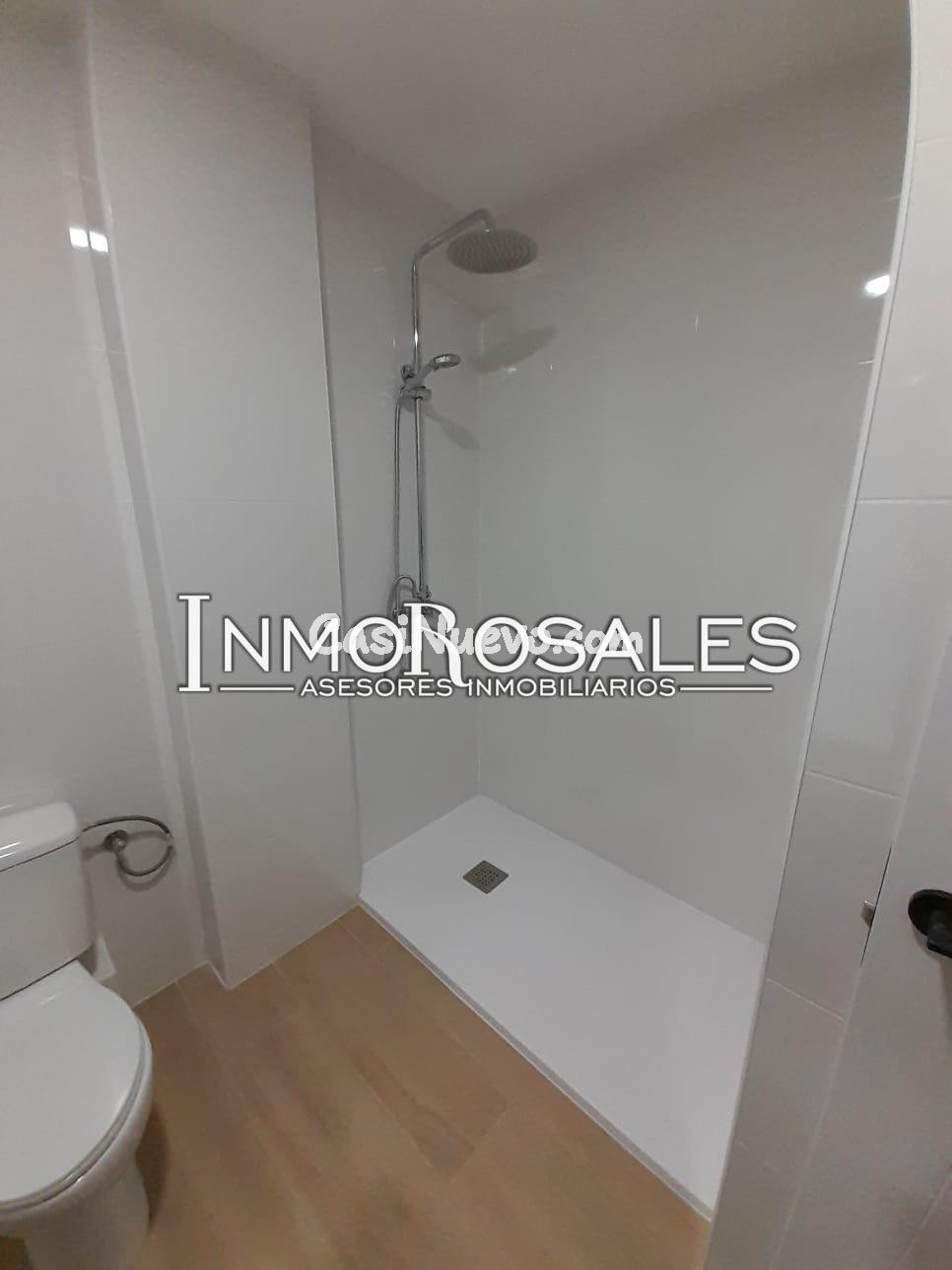 3 Dormitorios y 2 baños ASCENSOR Y VISTAS A MADRID CENTRO - foto 16