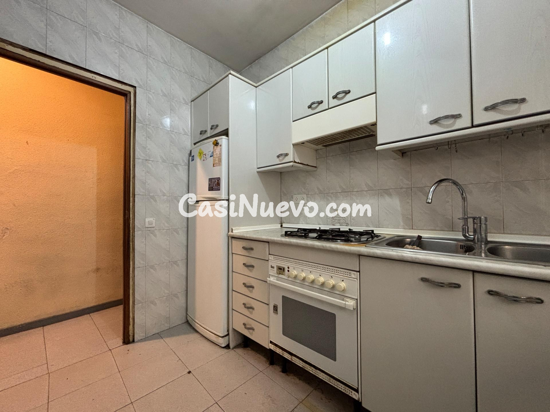 Excelente OPORTUNIDAD de inversión en calle Fernando el Cató - foto 6