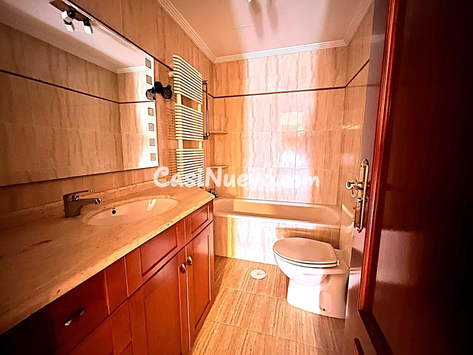 MAGNIFICA VIVIENDA DE VPO EN CASTALLA - foto 12