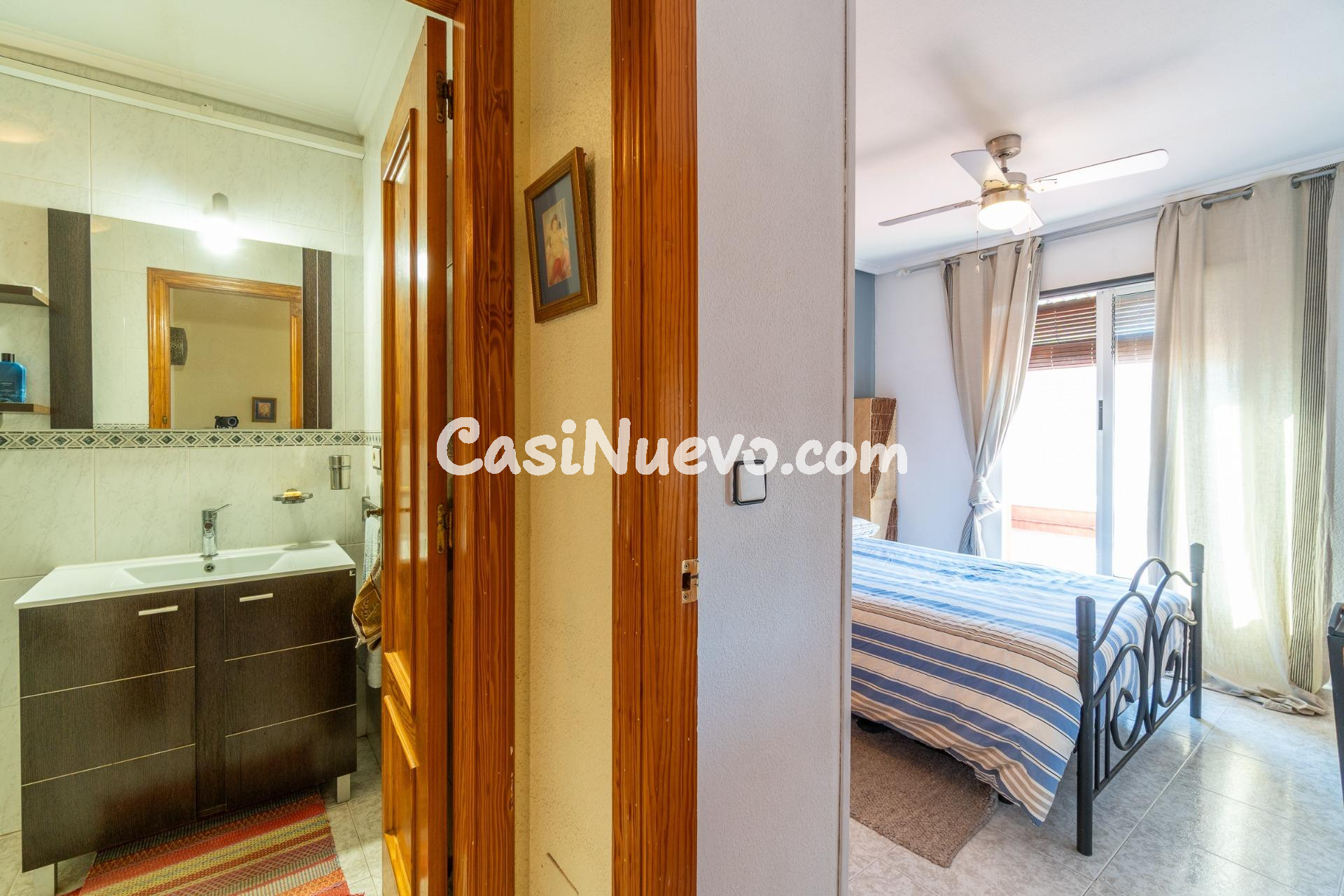 ADOSADO DE 2 DORMITORIOS Y 2 BAÑOS EN LOS ALTOS (TORREVIEJA) - foto 19