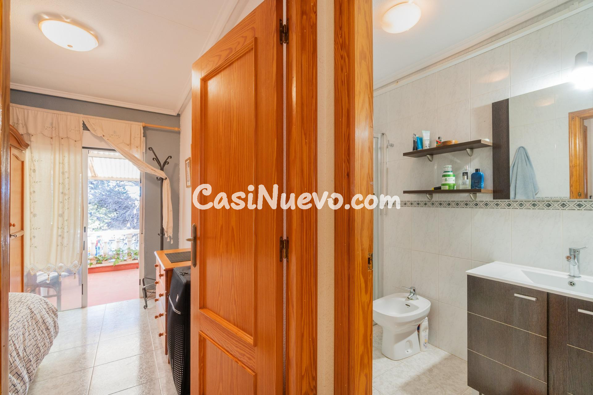 ADOSADO DE 2 DORMITORIOS Y 2 BAÑOS EN LOS ALTOS (TORREVIEJA) - foto 20