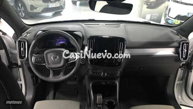 Volvo XC40 - foto 5