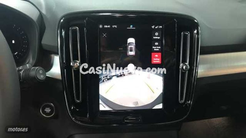 Volvo XC40 - foto 16