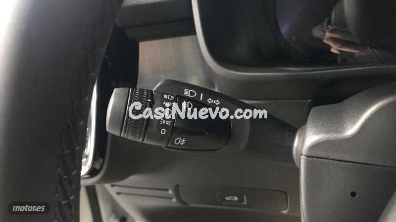 Volvo XC40 - foto 17