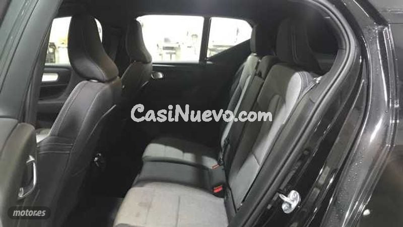 Volvo XC40 - foto 6