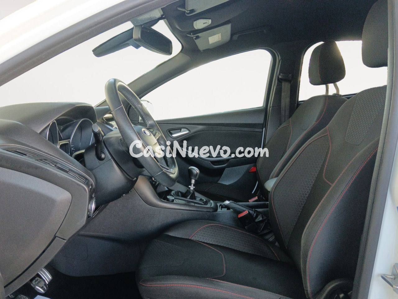 Ford Focus ST-Line - foto 9