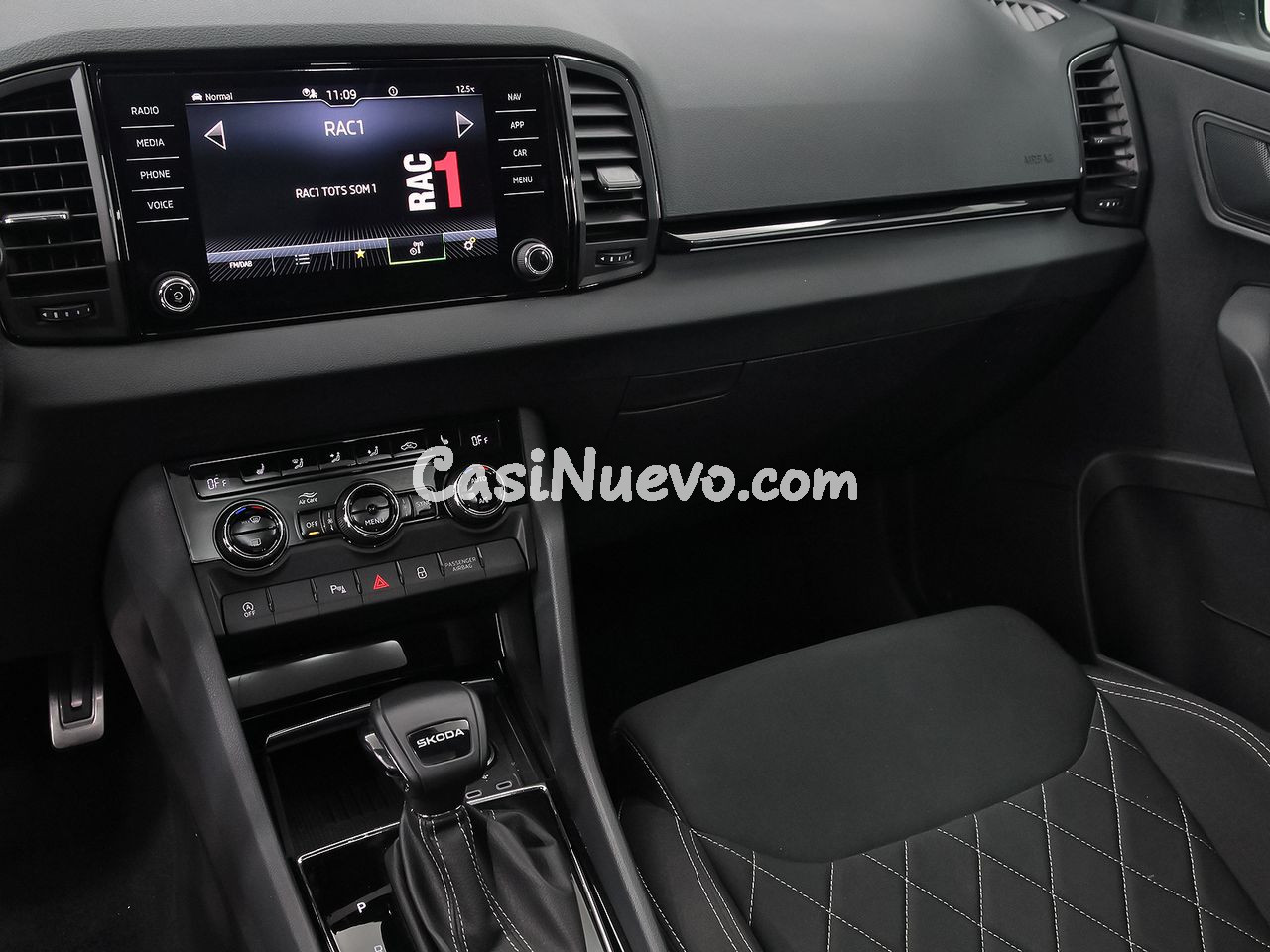 Skoda Karoq 1.5 TSI 110kW (150CV) DSG ACT Sportline - foto 9