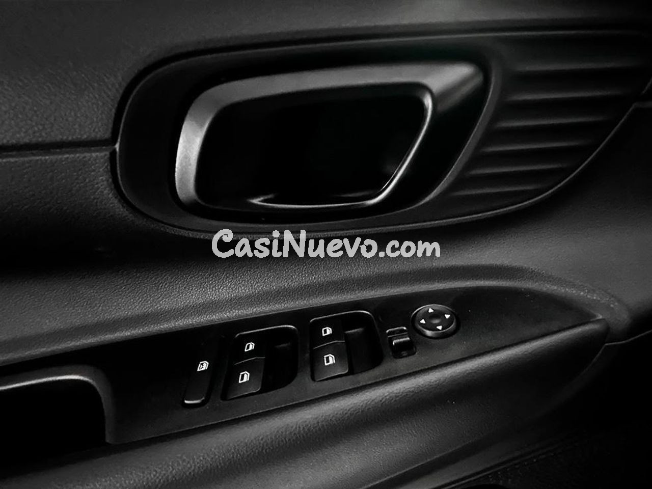 Hyundai i20 1.2 MPI 79CV Essence - foto 14