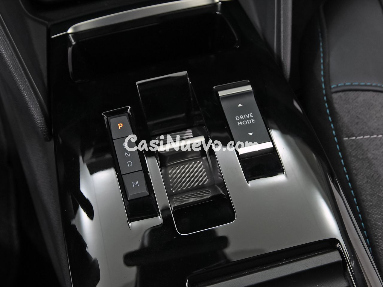 Citroën C4 X PureTech 130 S&S EAT8 Plus - foto 34