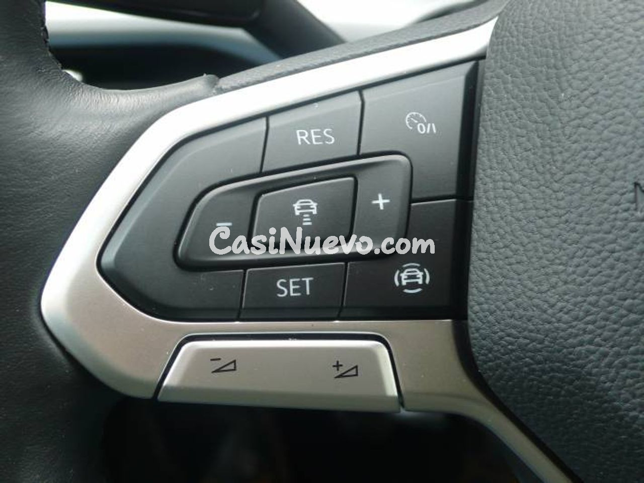 Volkswagen Golf Berlina 2.0 TDI - foto 29