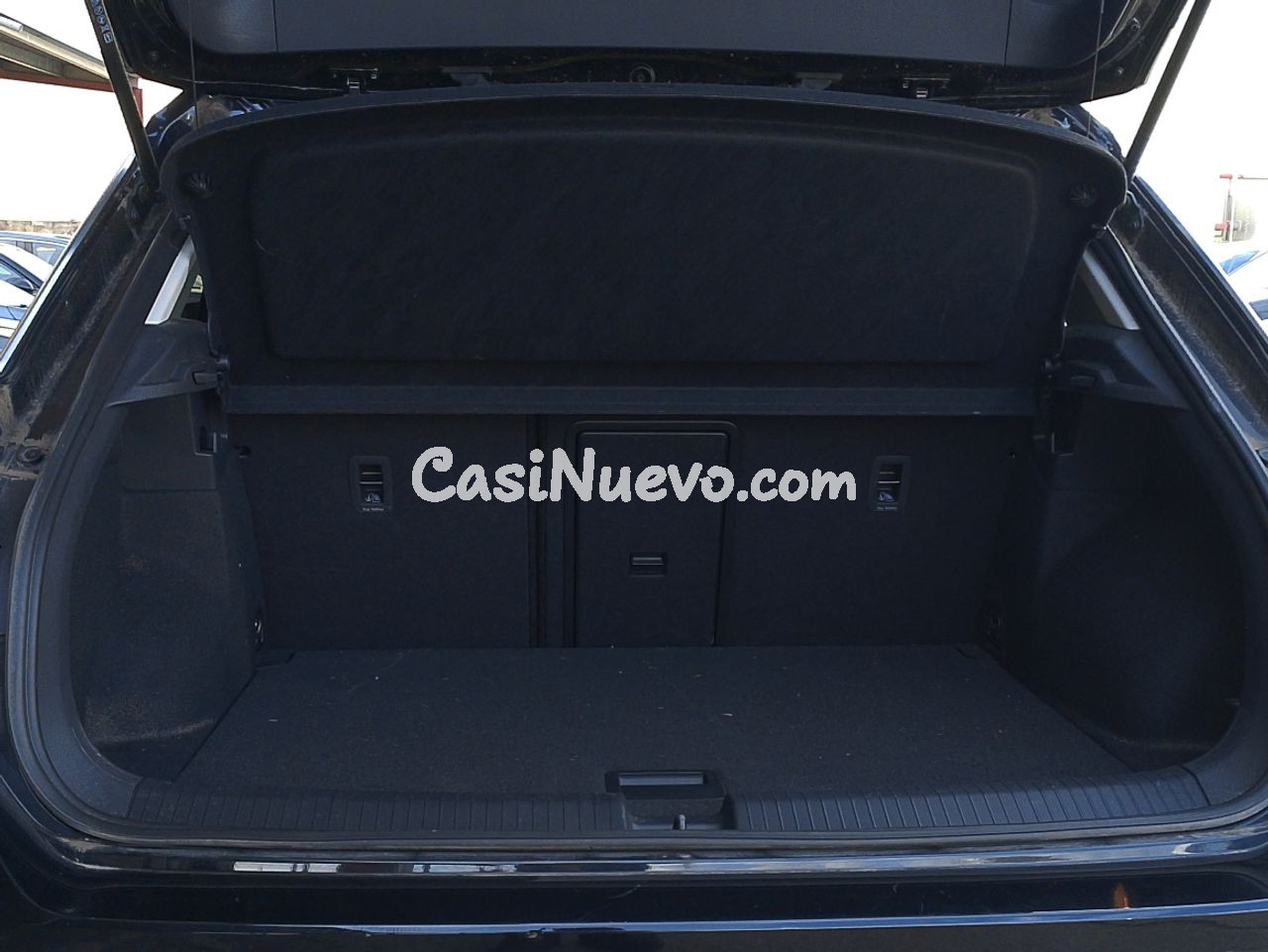 Volkswagen T-Roc Life - foto 11