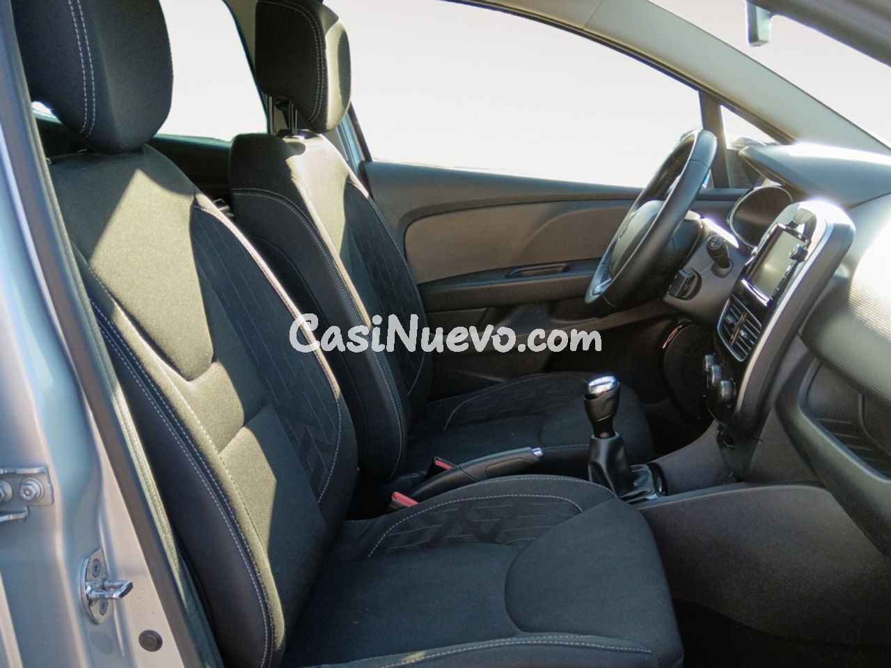 Renault Clio Intens - foto 11