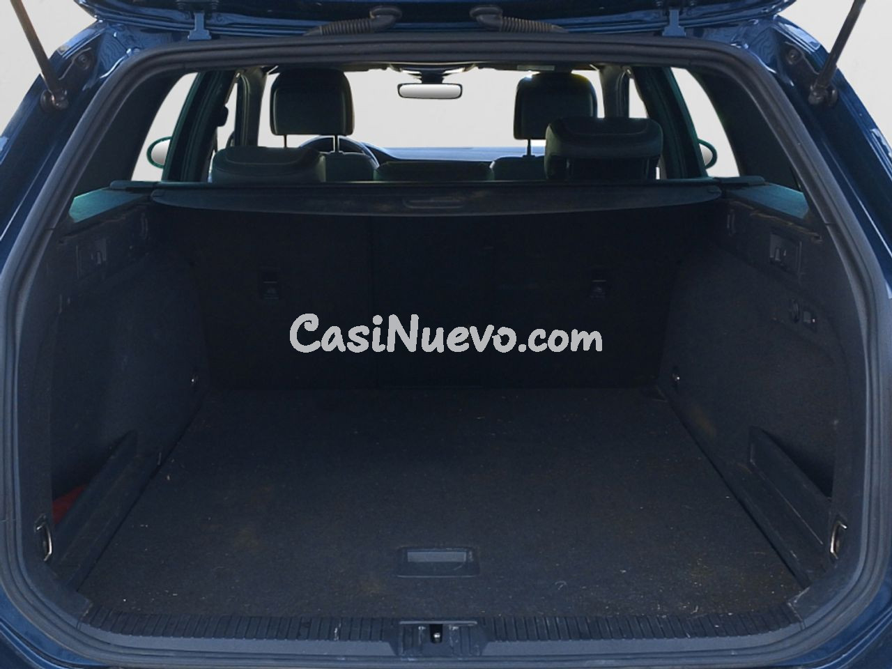 Volkswagen Passat 2.0 TDI 4MOTION - foto 12