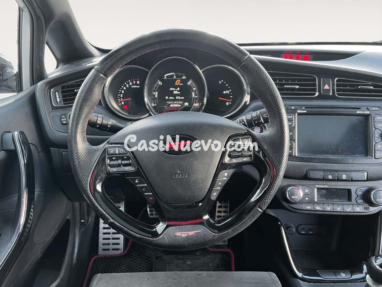 Kia Ceed GT - foto 8