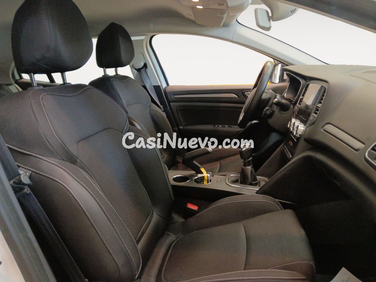 Renault Megane Intens - foto 11