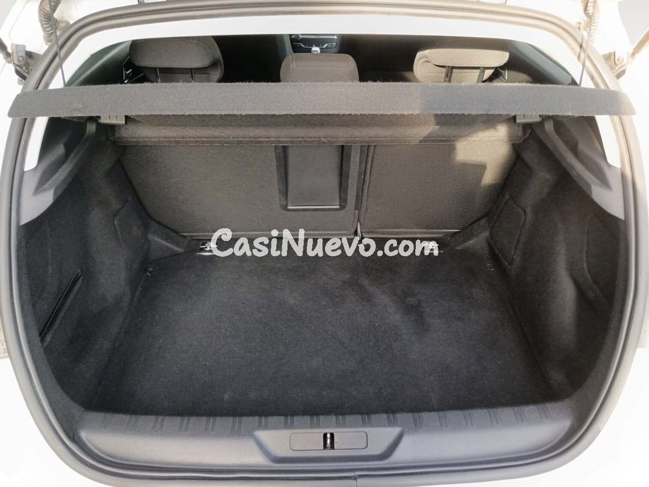 Peugeot 308 Allure - foto 11