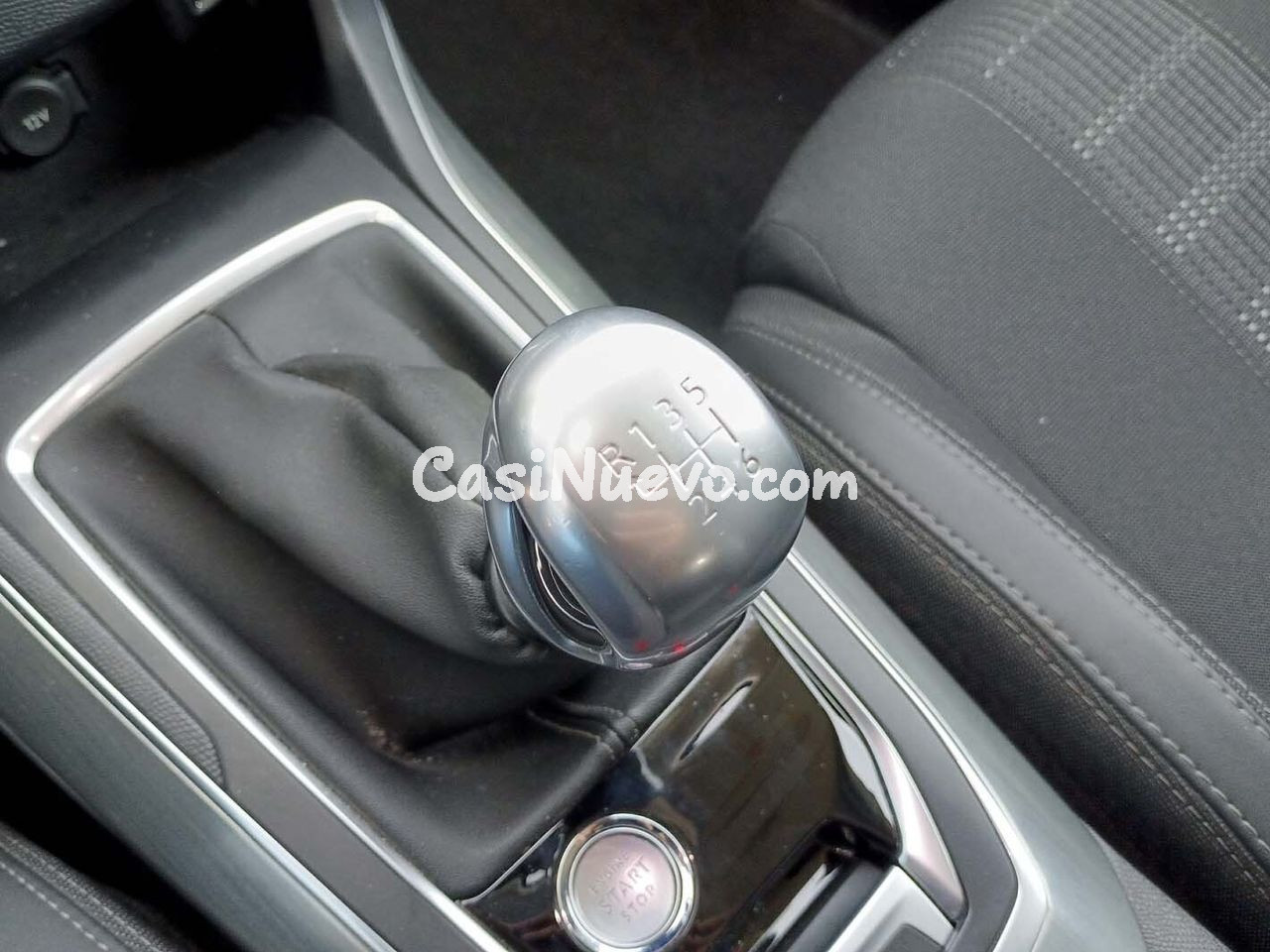 Peugeot 308 Allure - foto 12