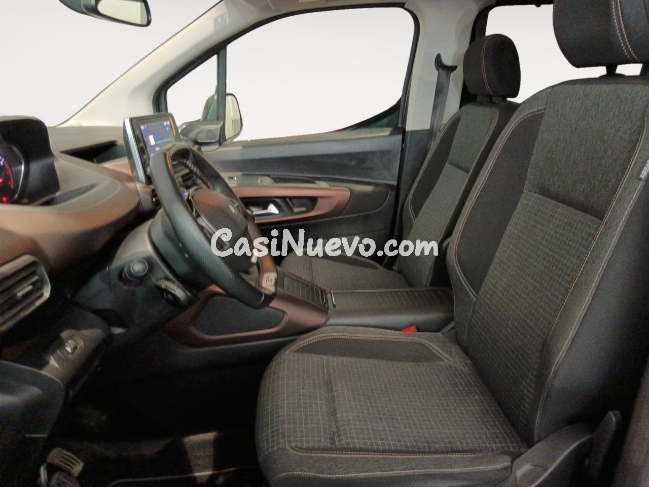 Peugeot Rifter GT - foto 8