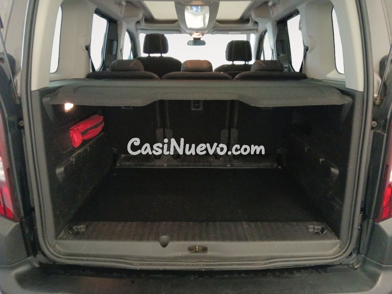 Peugeot Rifter GT - foto 11