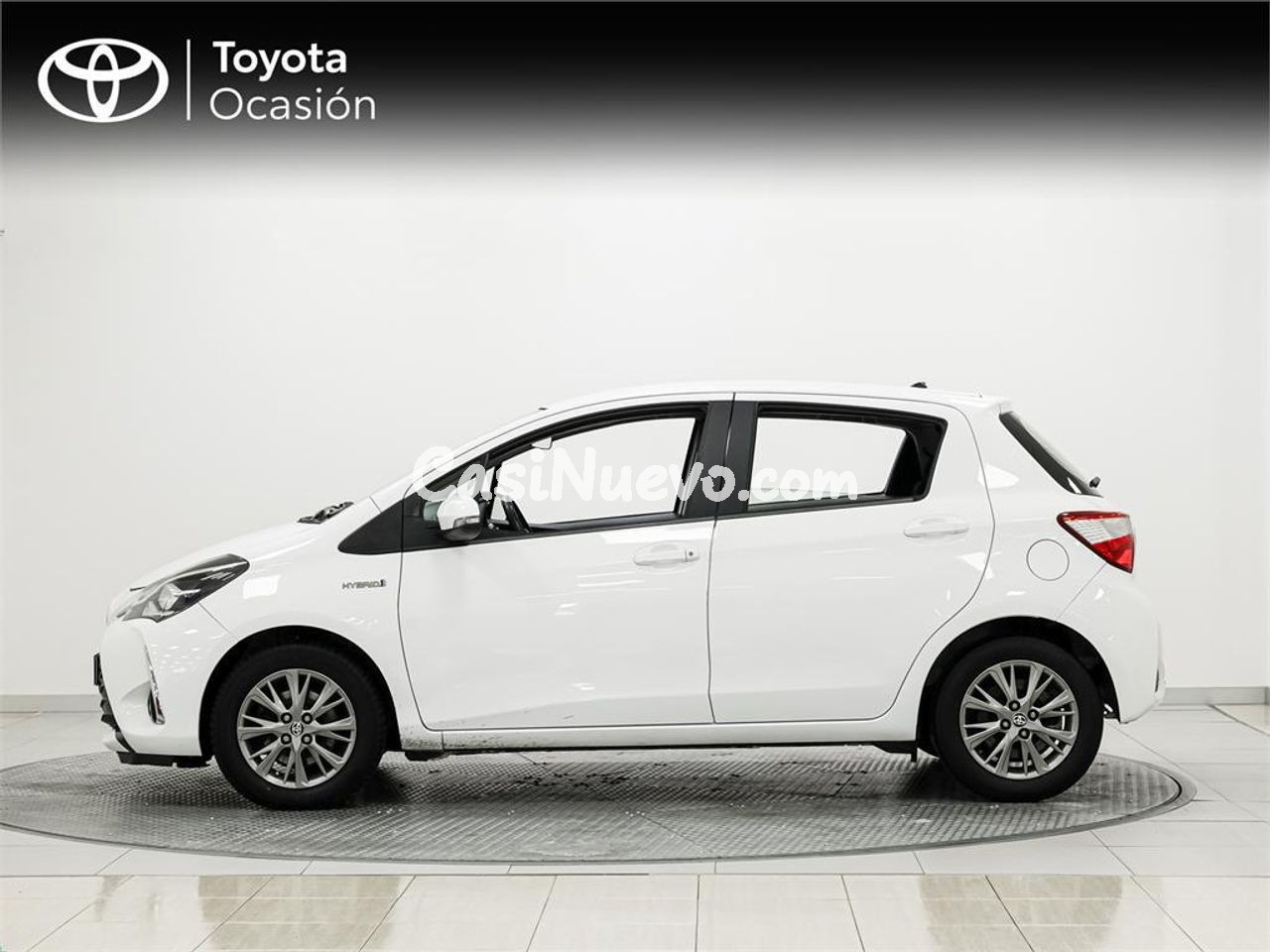 Toyota Yaris 5P Active 100H e-CVT - foto 3