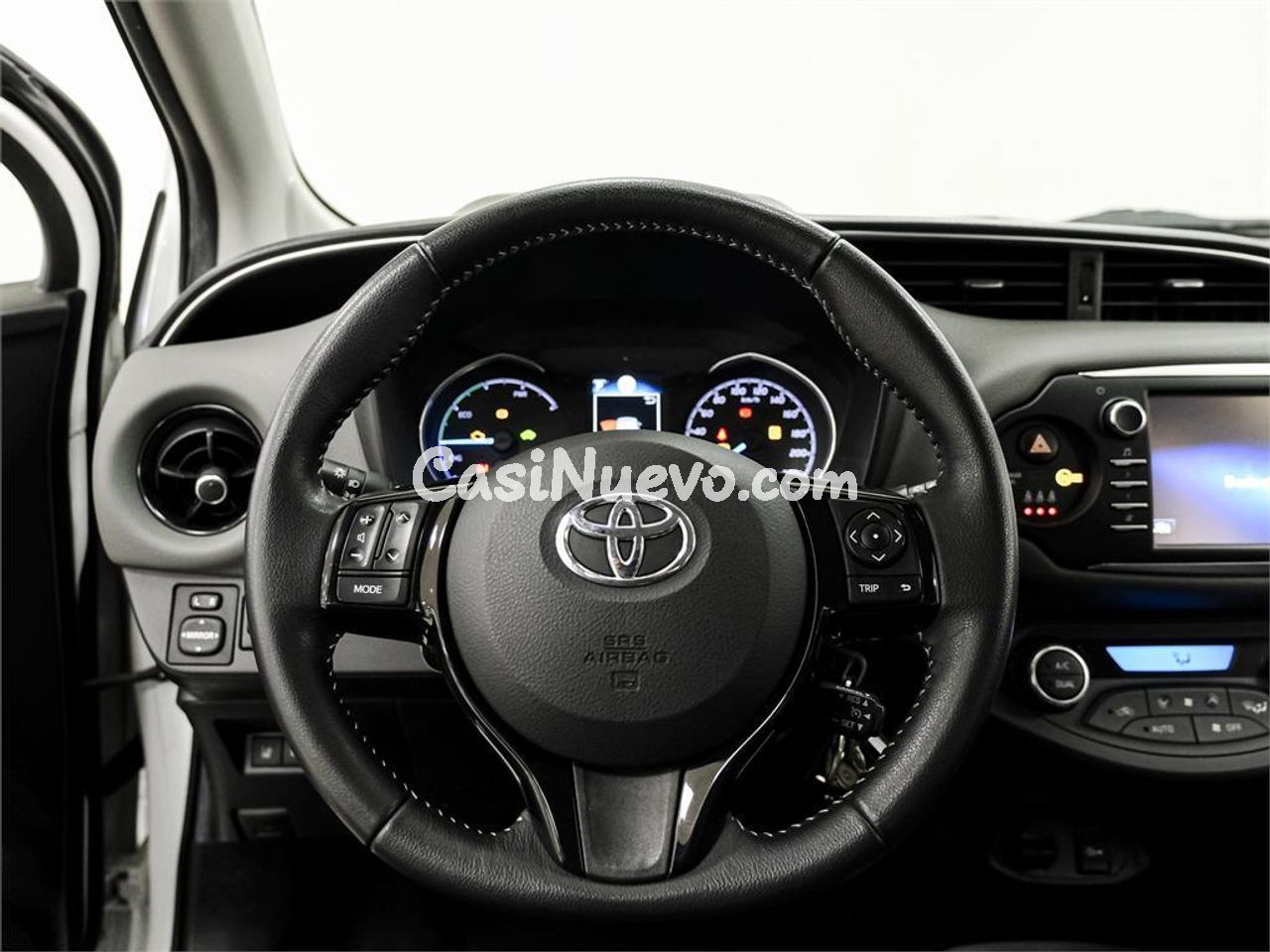 Toyota Yaris 5P Active 100H e-CVT - foto 9