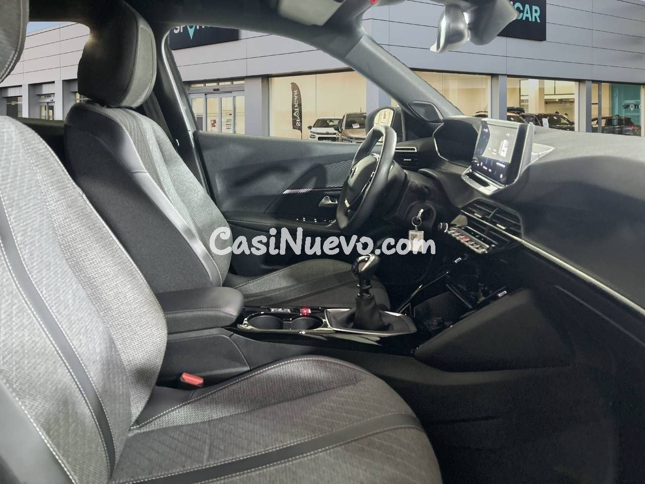 Peugeot 2008 Gasolina 100 S&S 6 Vel. MAN Allure - foto 17