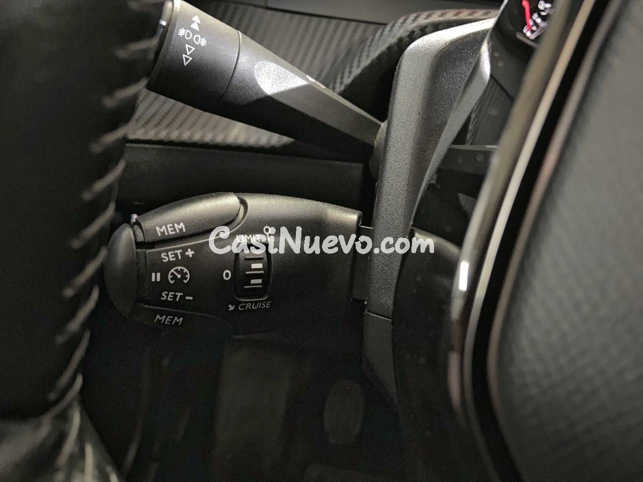 Peugeot 2008 Puretech 100 S&S BVM6 Allure Pack - foto 24