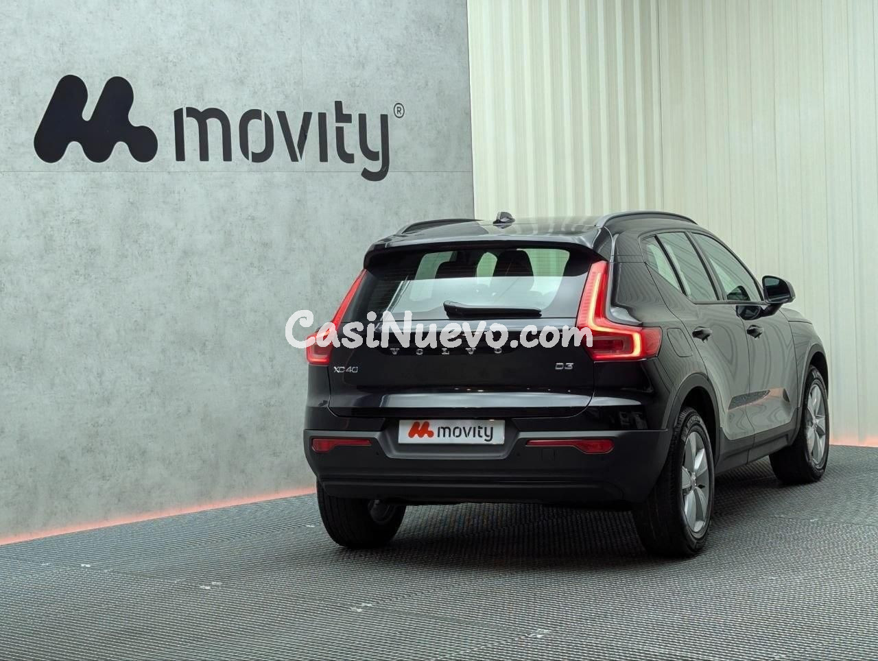 Volvo XC40 2.0 D3 Momentum - foto 21