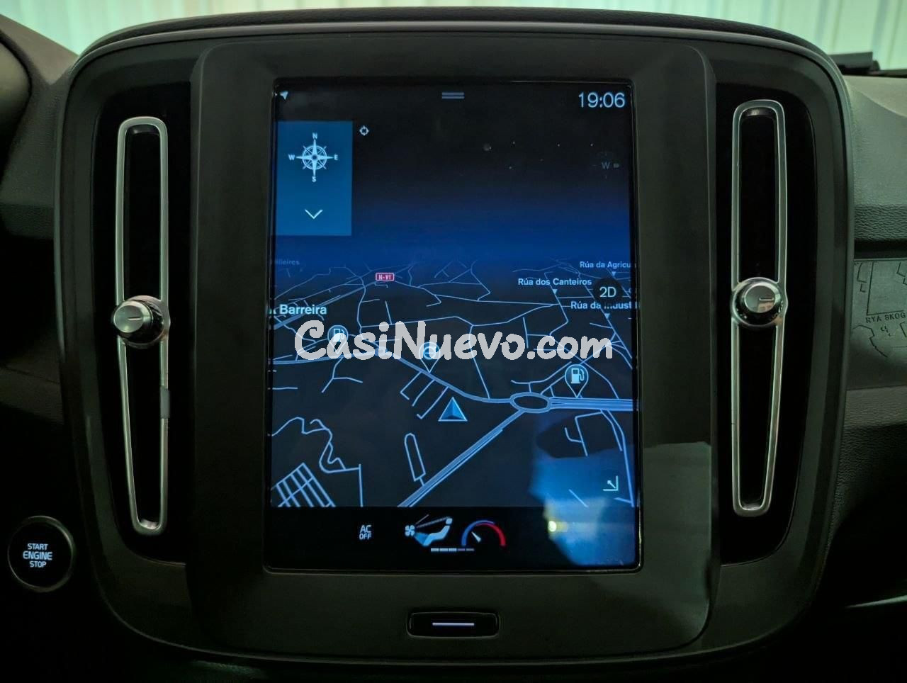 Volvo XC40 2.0 D3 Momentum - foto 31