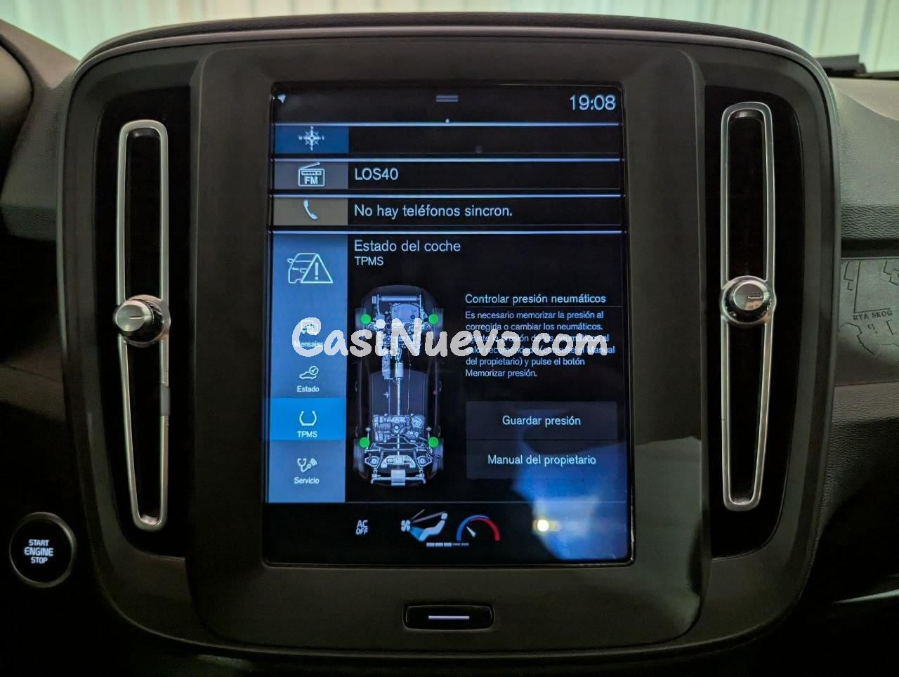 Volvo XC40 2.0 D3 Momentum - foto 36