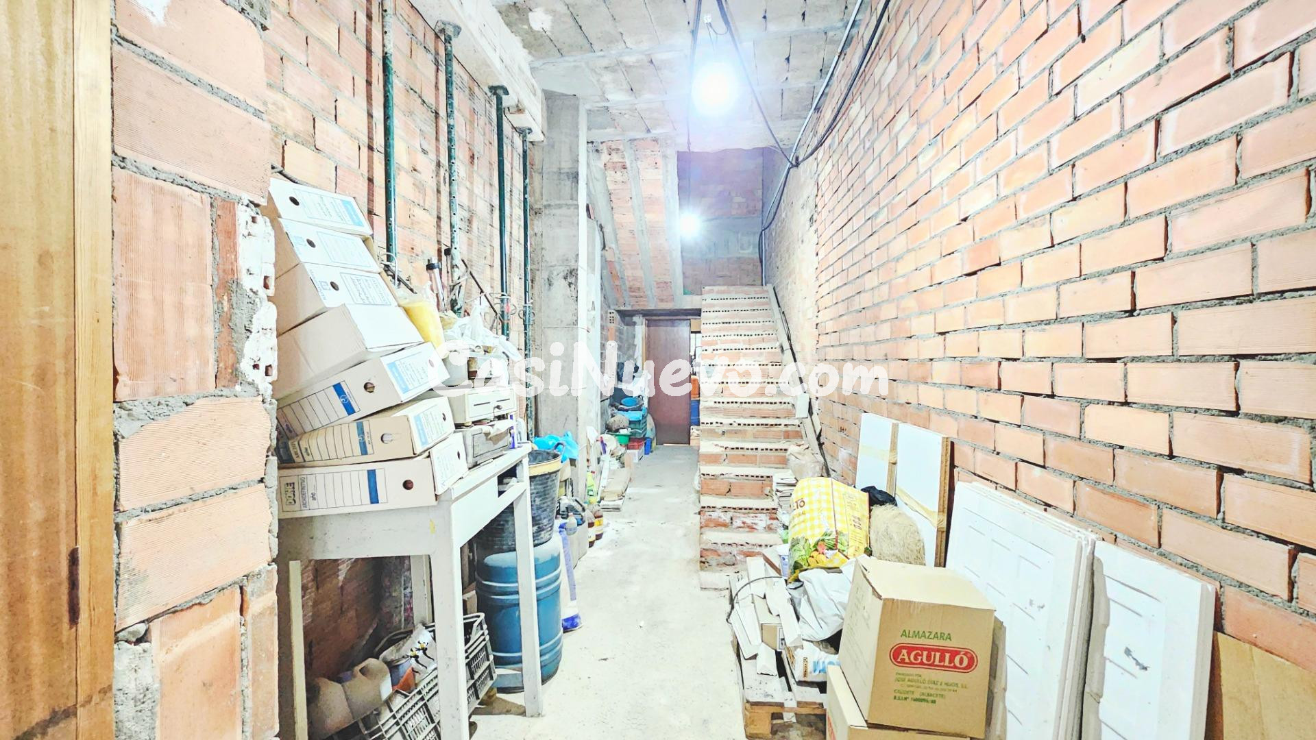 Edificio a la venta con gran potencial en zona Pérez Crespí  - foto 4