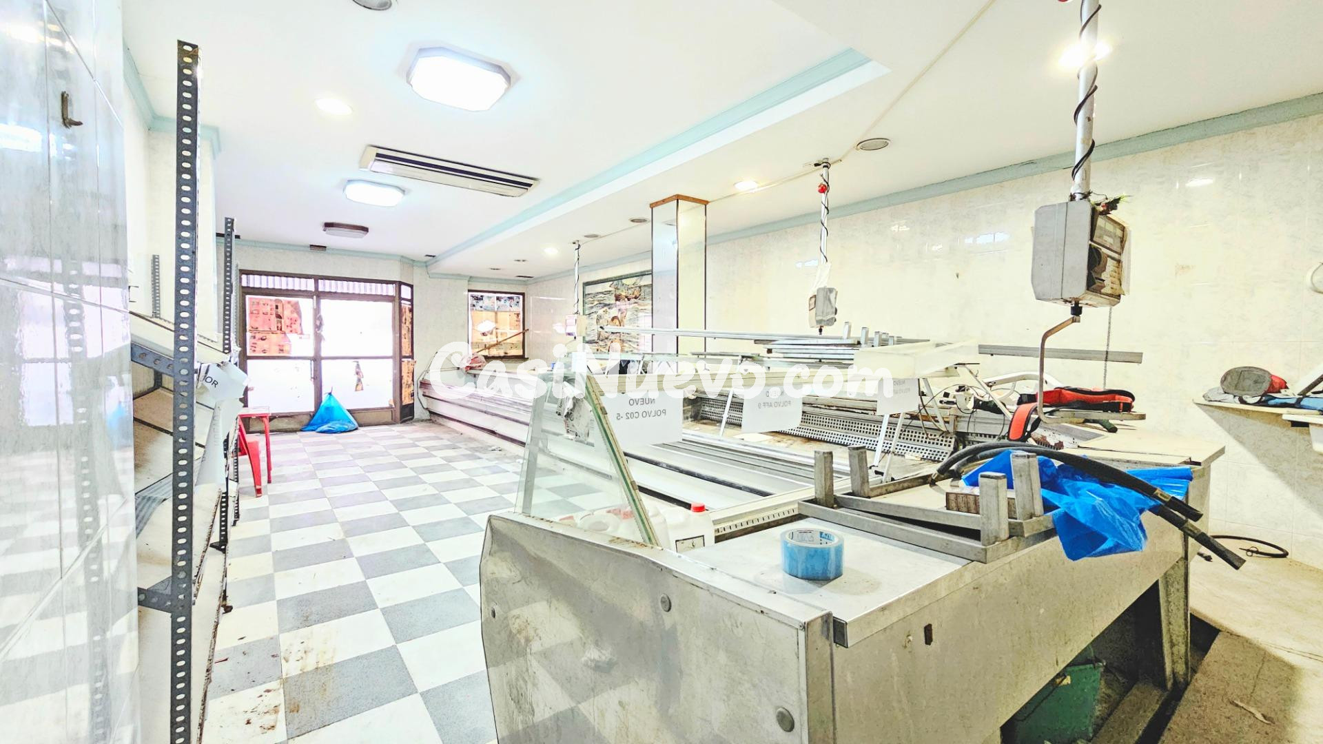 Edificio a la venta con gran potencial en zona Pérez Crespí  - foto 15