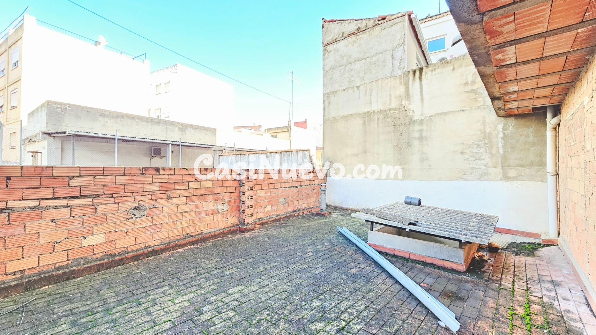 Edificio a la venta con gran potencial en zona Pérez Crespí  - foto 44