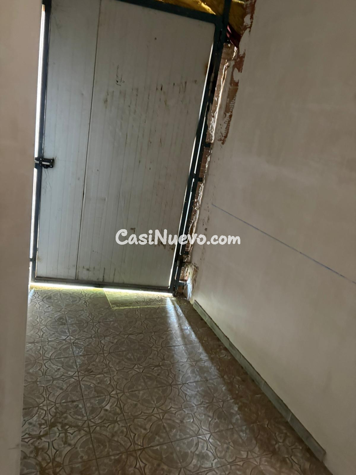 Casa en Construcción: Espacios Amplios y Luminosos en calle  - foto 6