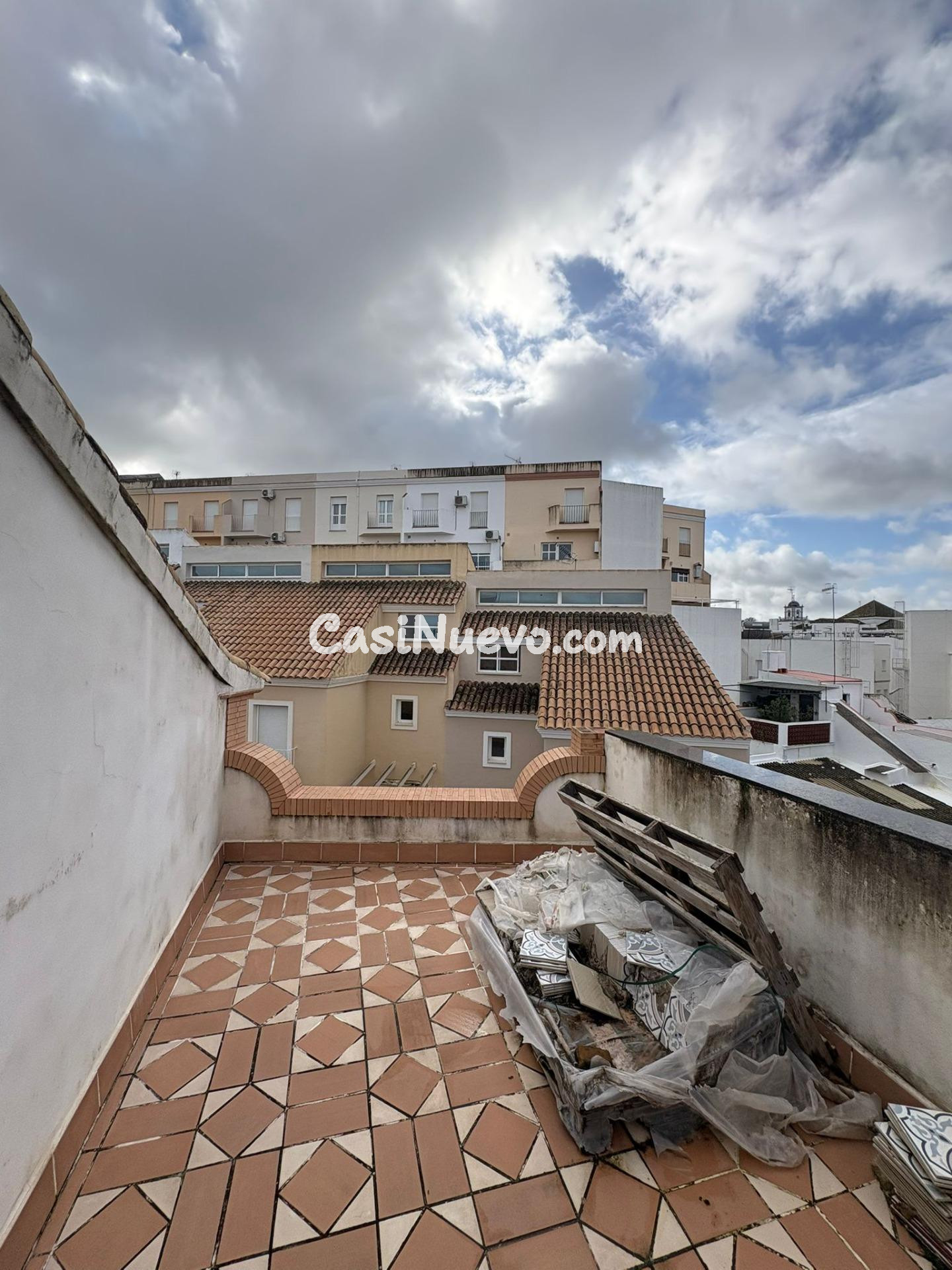 Casa en Construcción: Espacios Amplios y Luminosos en calle  - foto 36