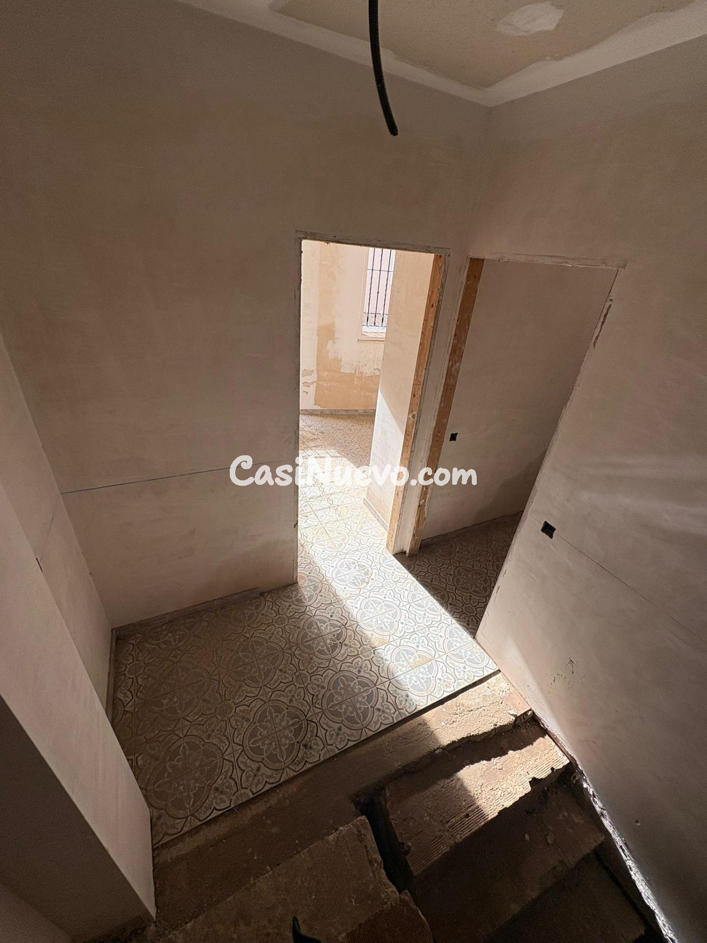 Casa en Construcción: Espacios Amplios y Luminosos en calle  - foto 39