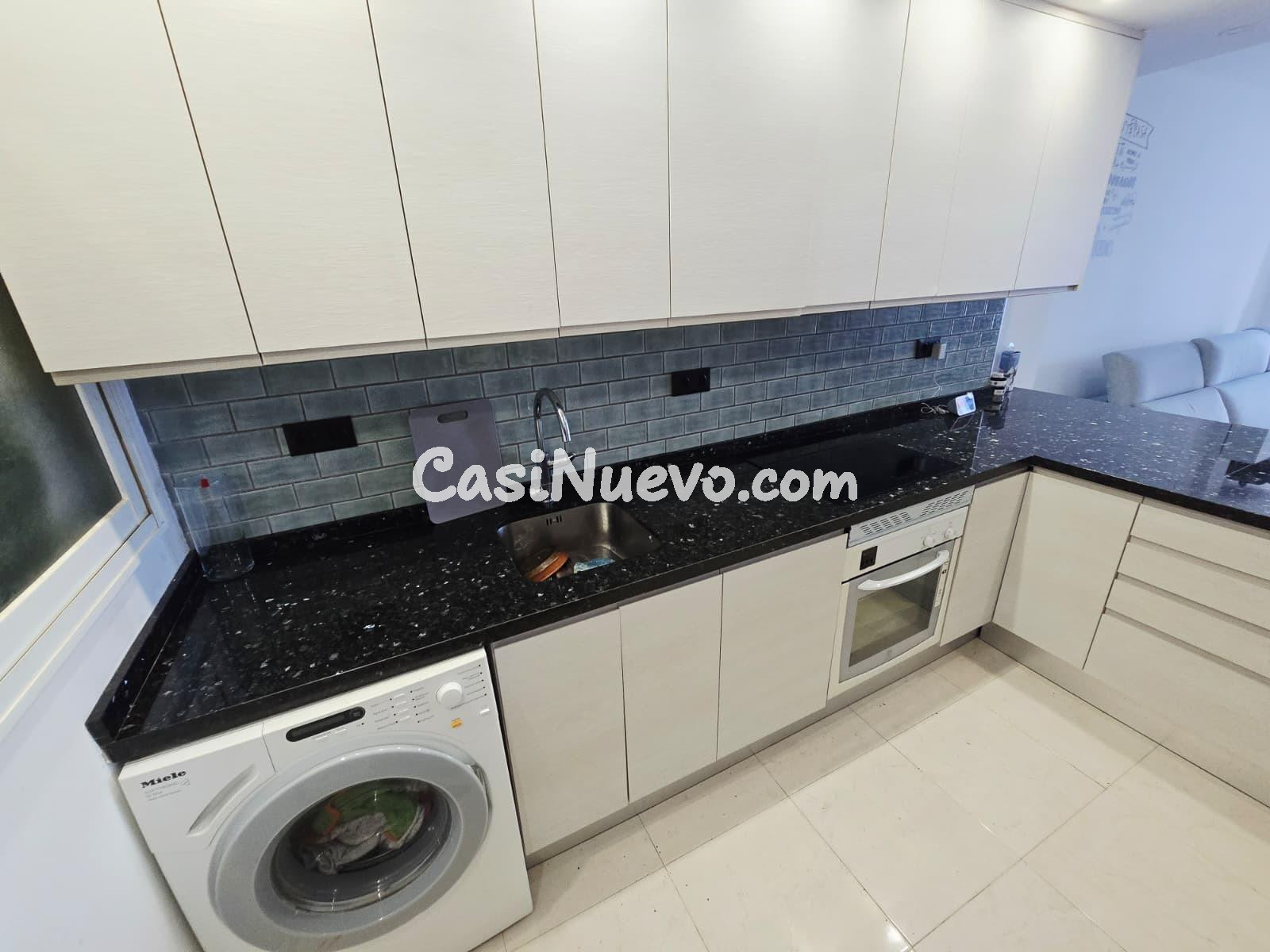 Apartamento con vistas panoramicas al mar en Benidorm listo  - foto 26