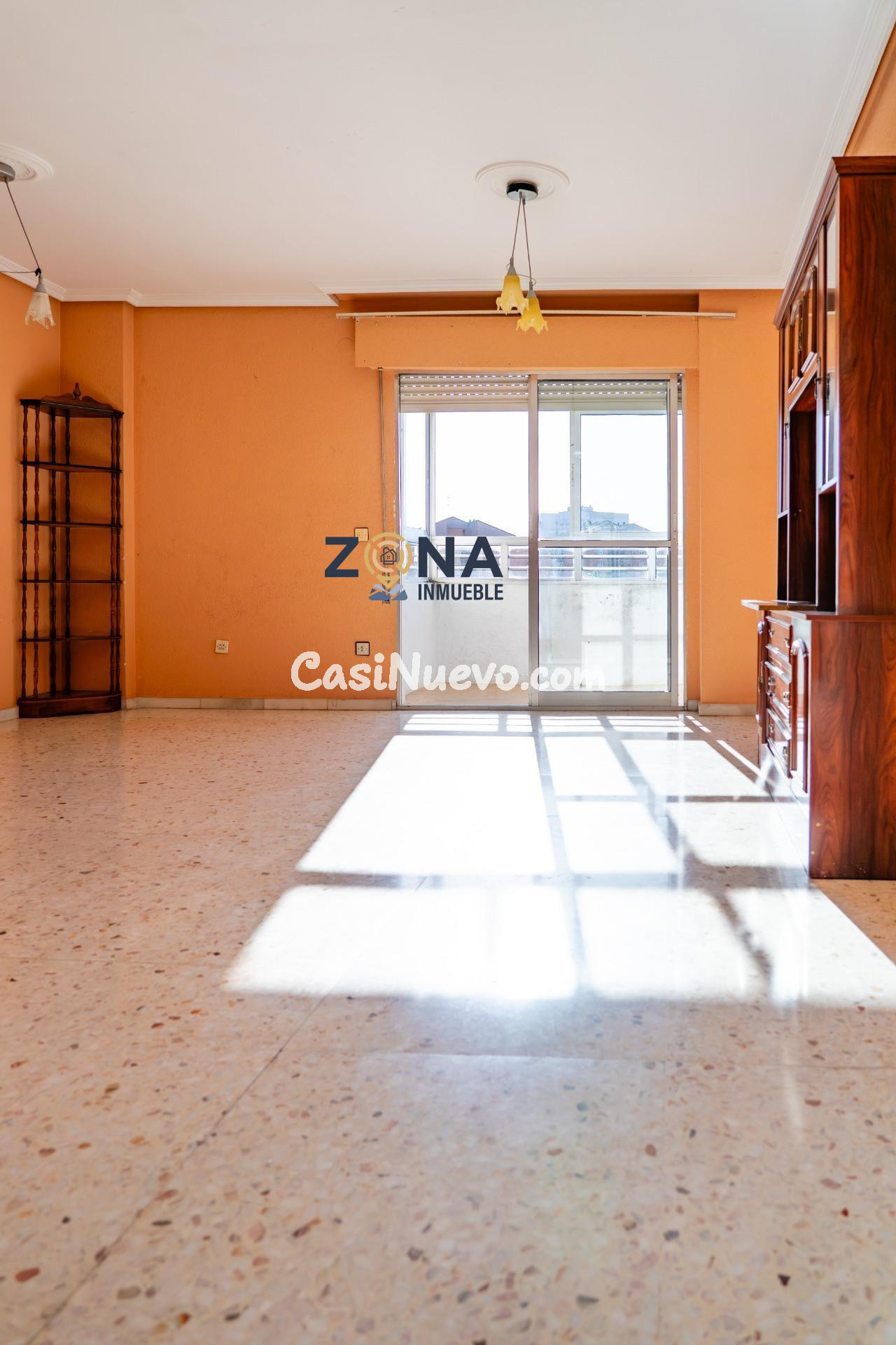 PISAZO CON VISTAS EN MOCTEZUMA